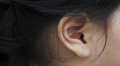 Otolaryngologist on how to Clean your Ears | Piedmont Healthcare
