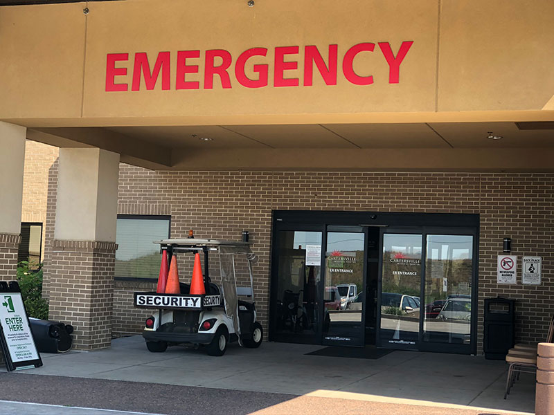 The outside entrance of the emergency room